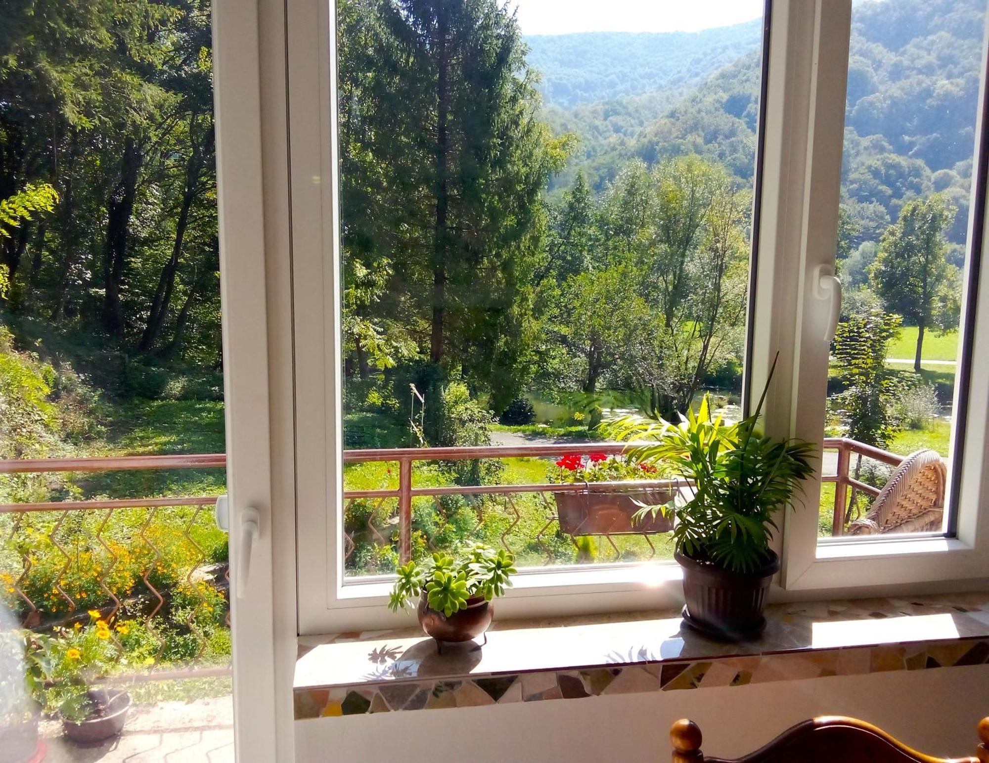 Ferienwohnung Art House Tufi Bistrica ob Sotli Exterior foto